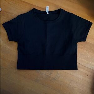 Offline by Aerie black cropped tshirt